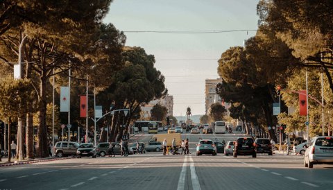 Ndeshja Shqiperi-Poloni, ja rruget qe bllokohen neser nga ora 16:00